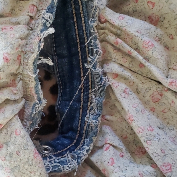 Repurposed overalls - Picture 7 of 7